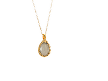 Load image into Gallery viewer, Moonstone Elegant Necklace