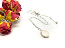 Load image into Gallery viewer, Freshwater Coin Pearl Necklace