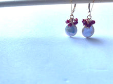 Load image into Gallery viewer, coin pearl earrings