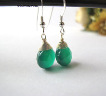 Load image into Gallery viewer, Green Onyx Gemstone Drop Earrings