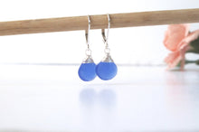 Load image into Gallery viewer, Sterling Silver Chalcedony Drop Leverback Earrings