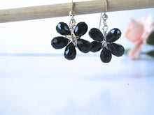 Load image into Gallery viewer, Gemstone Flower Earrings