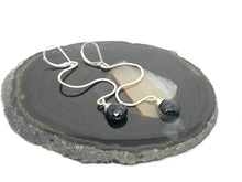 Load image into Gallery viewer, Hammered Zigzag Earrings with Black Spinel