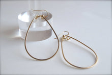 Load image into Gallery viewer, 14kt Gold Filled Teardrop Earrings