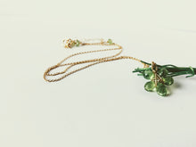 Load image into Gallery viewer, Gemstone Flower Necklace