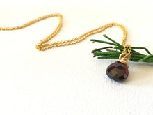 Load image into Gallery viewer, garnet necklaces