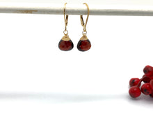 Load image into Gallery viewer, Garnet Gemstone Drop Earrings