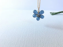 Load image into Gallery viewer, London Blue Quartz Gemstone Flower Necklace
