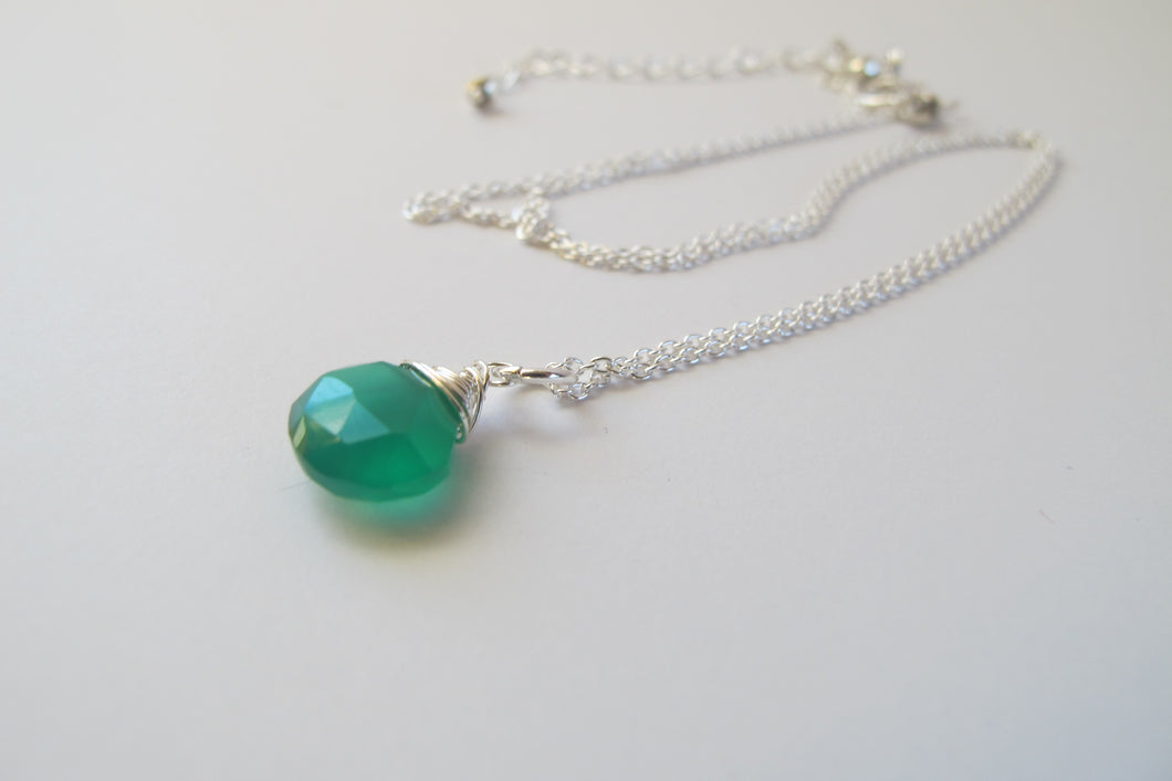Green Onyx Gemstone Drop Necklace