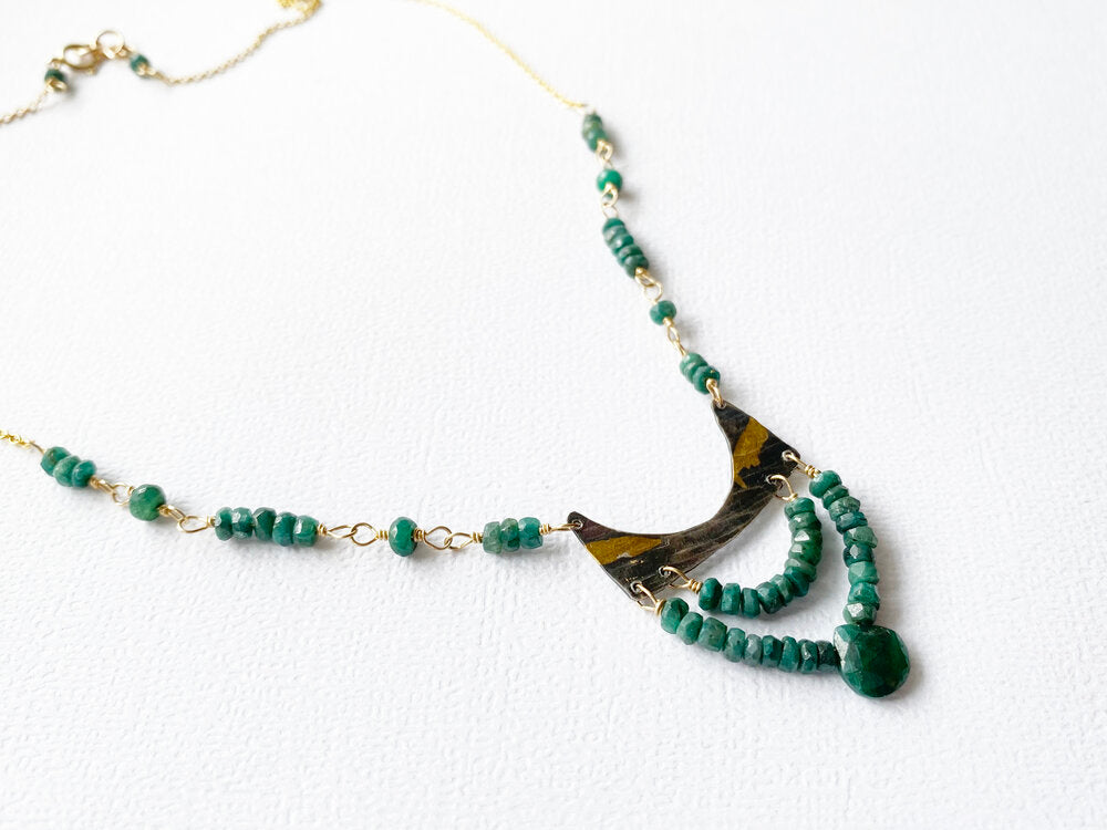 Keum Boo Statement necklace with Emeralds