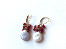 Load image into Gallery viewer, pearl cluster earrings
