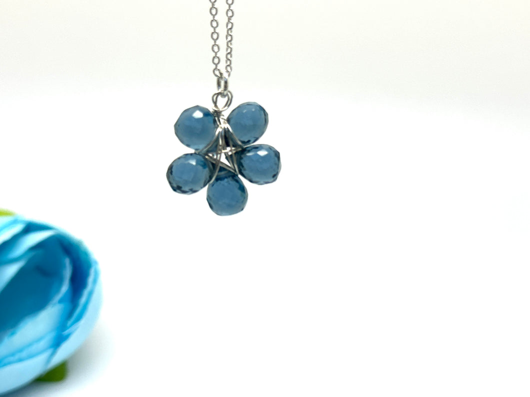 London Blue Quartz Gemstone Flower Necklace