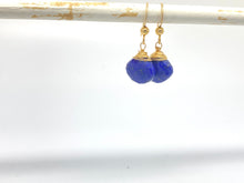 Load image into Gallery viewer, Lapis Lazuli gold Earrings
